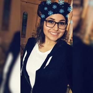 Meet your Posher, Celia